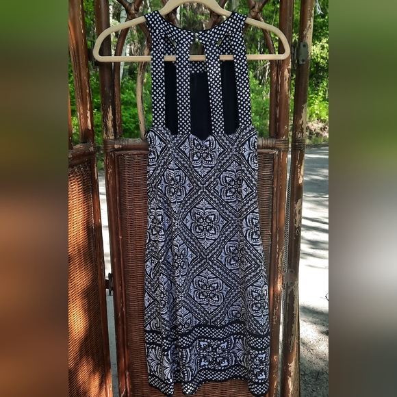 Interchangeable Midi Dress - Picture 5 of 12